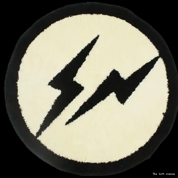 RUG FRAGMENT DESIGN 0512